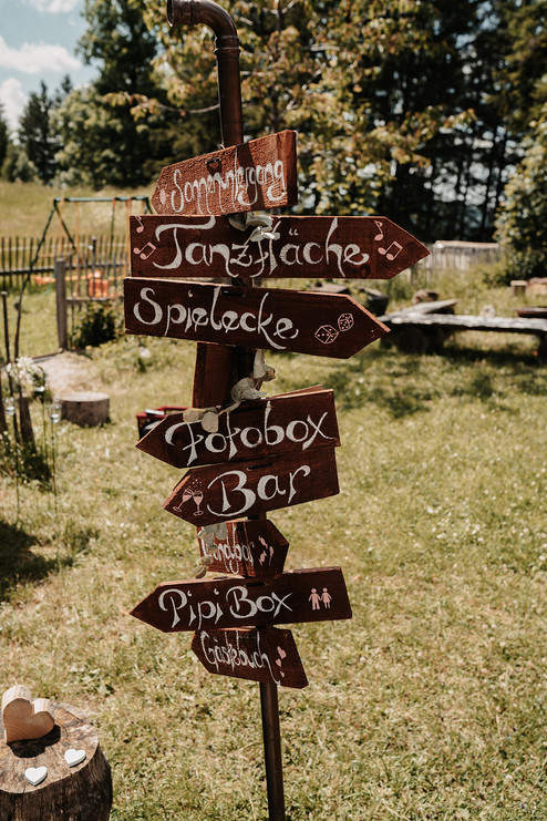 699c6a_41e392ad8c2b4eccb3a13bbc71e5a6df~mv2