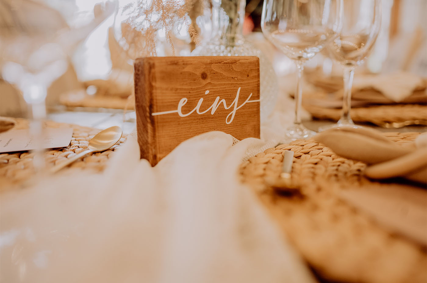 Tischdekoration bei der Hochzeit